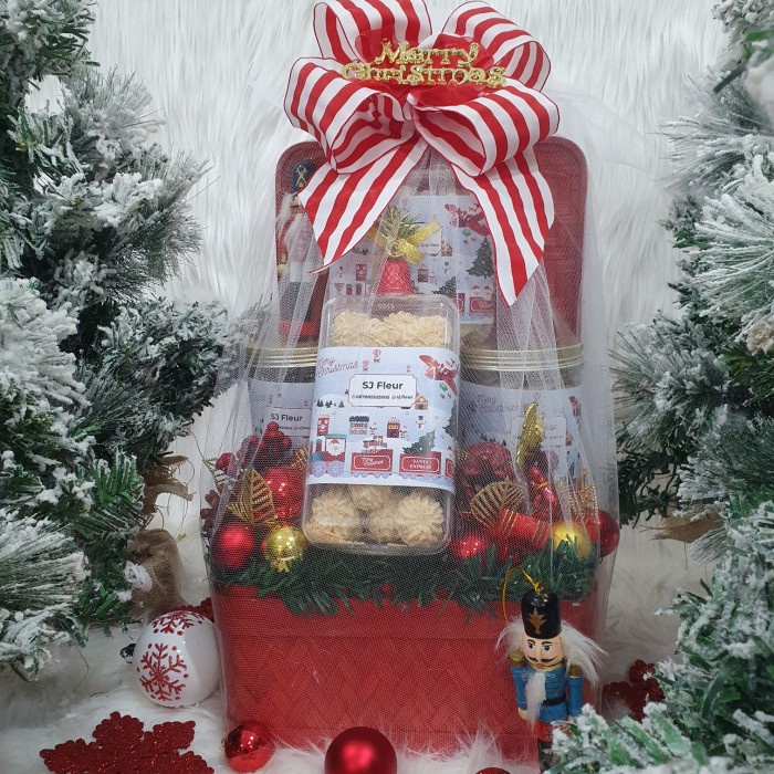 

Paket dekorasi hampers natal christmas parcel hadiah kue kering 40