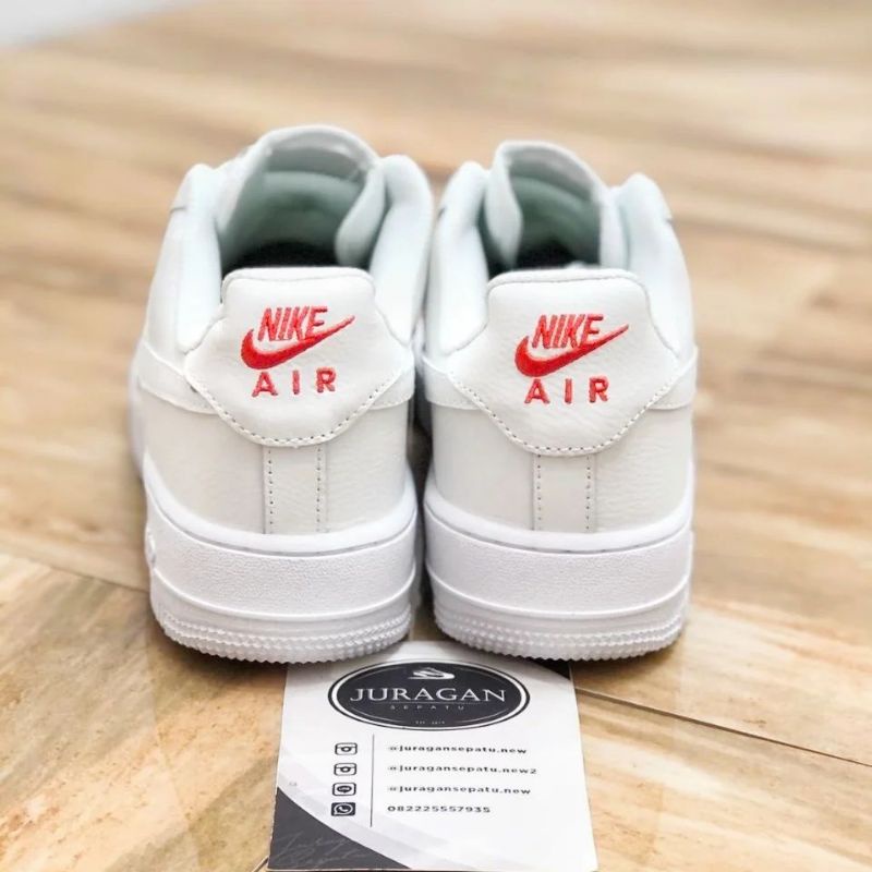 Nike Air Force 1 '07 Essential &quot;Summit White/Solar Red&quot;