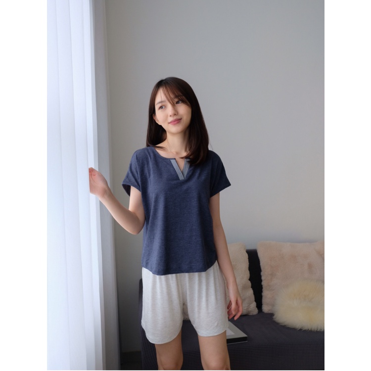 Kadaka P-0125 Sleepwear Set Piyama Wanita Celana Pendek dan Tshirt Vneck