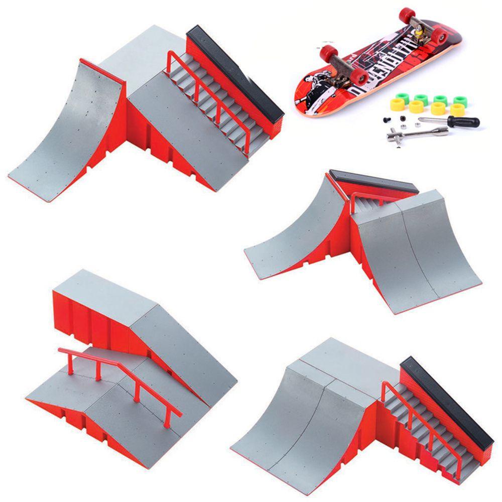 Skateboard Jari Nanas Untuk Hadiah Natal Anak-Anak Bagian Ramp Fingerboard Scene