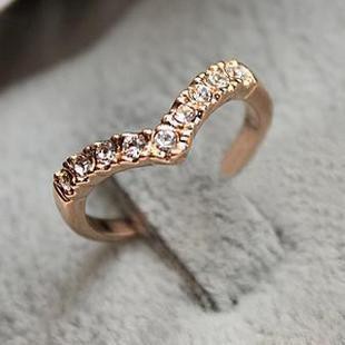 Cincin Desain unik Korea berbentuk V wanita bertatahkan berlian cincin sederhana Rings