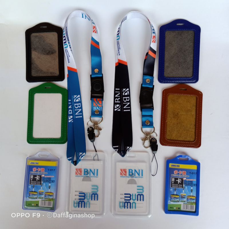 

Bank BNI Name Tag Tali gantungan Id Card Holder Lanyard Printing dua sisi biru