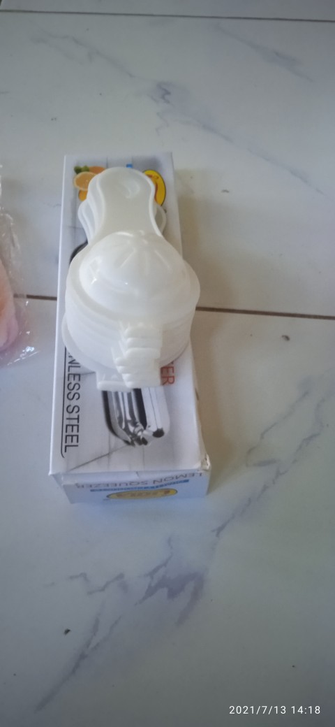 Perasan Jeruk Lemon Stainless