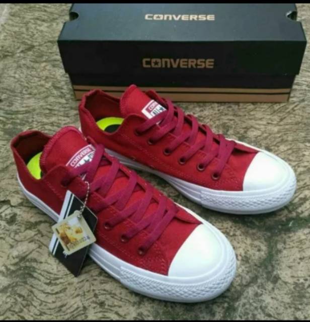 SEPATU CONVERSE2  CHUCK TAYLOR 2/SEPATU SNEAKERS