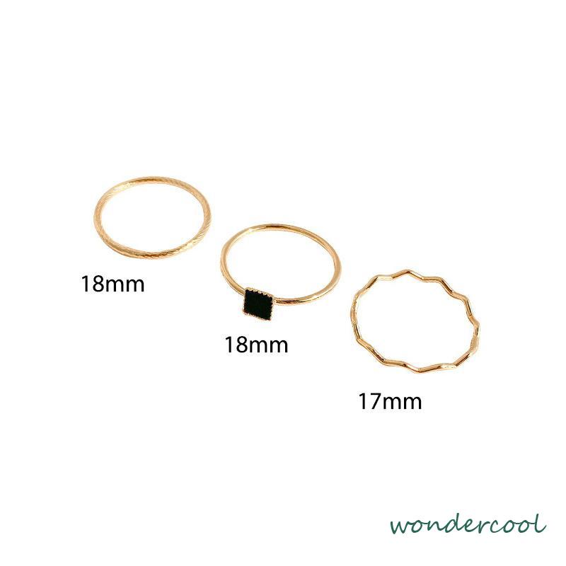 Cincin Zirkon Hitam Cincin Tiga Bagian Wanita High-end Sederhana Desain Niche Persegi Kecil-Won