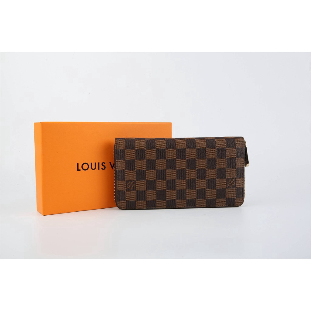 louis vuitton clutch wallet