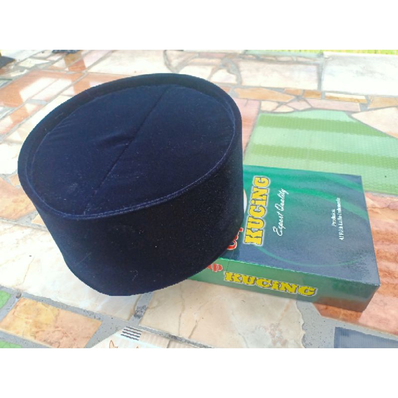 songkok model BULAT full beludru