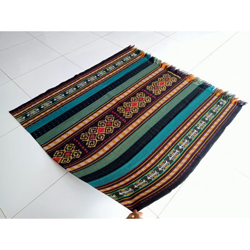 KAIN TENUN BLANKET TRADISIONAL TROSO ANEKA ETNIK MOTIF TORAJA ASMAT SUMBA LAMPUNG KALIMANTAN FLORES 