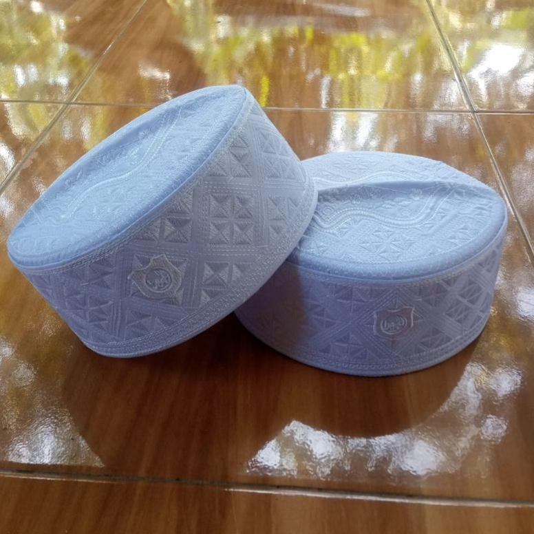 {SKY.27Jn22ĸ} Peci Putih Haji Peci Kopiah Terompah Peci Assagofah Peci Madinah putih peci bugis puti