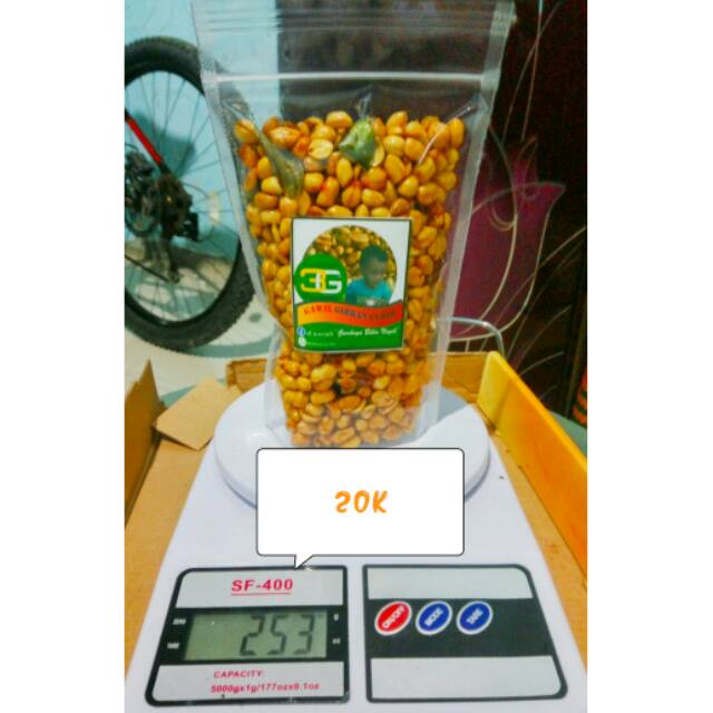 

Kacang gawil gibran pedas manis