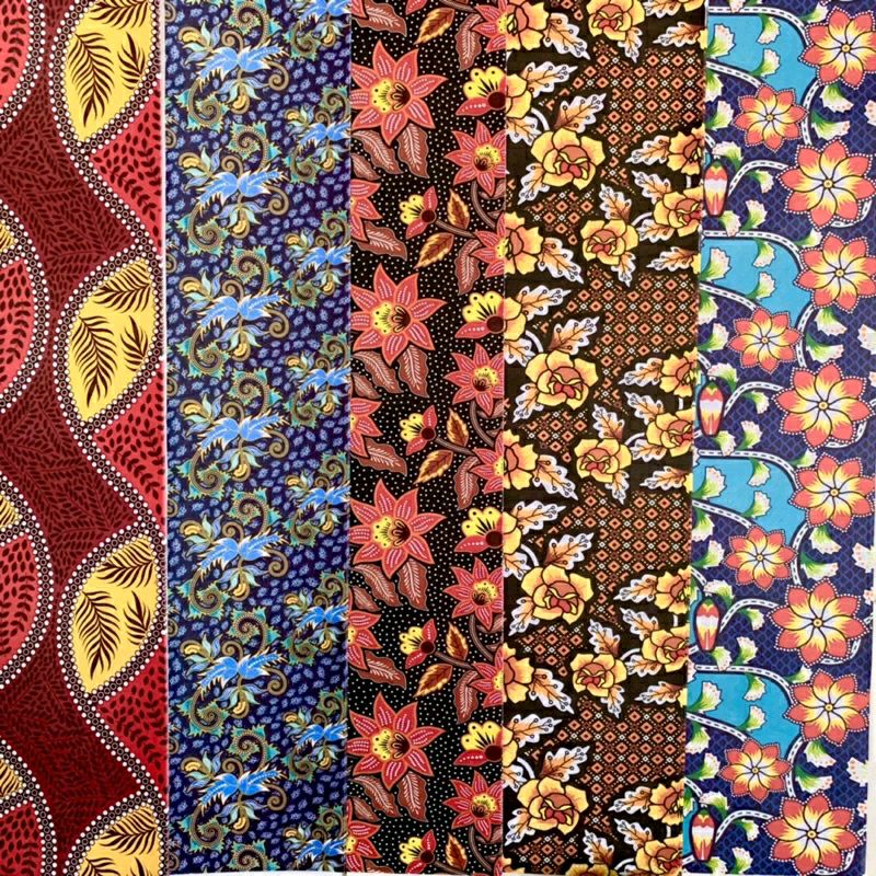 

KERTAS KADO BATIK MURAH RANDOM Kertas Kado Motif Batik Random