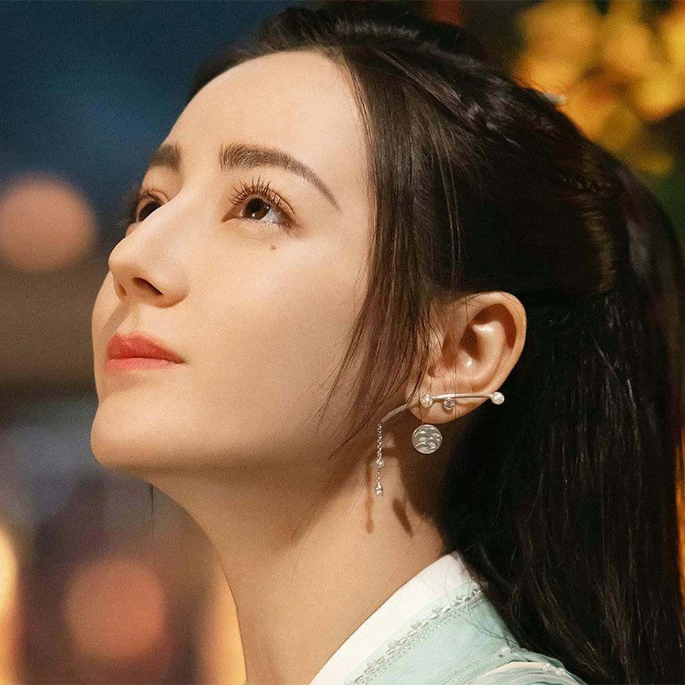 Mxbeauty Menjuntai Anting Trendi Temperamen Mutiara Liontin Berlian Imitasi Perempuan Elegan Korea Ear Stud