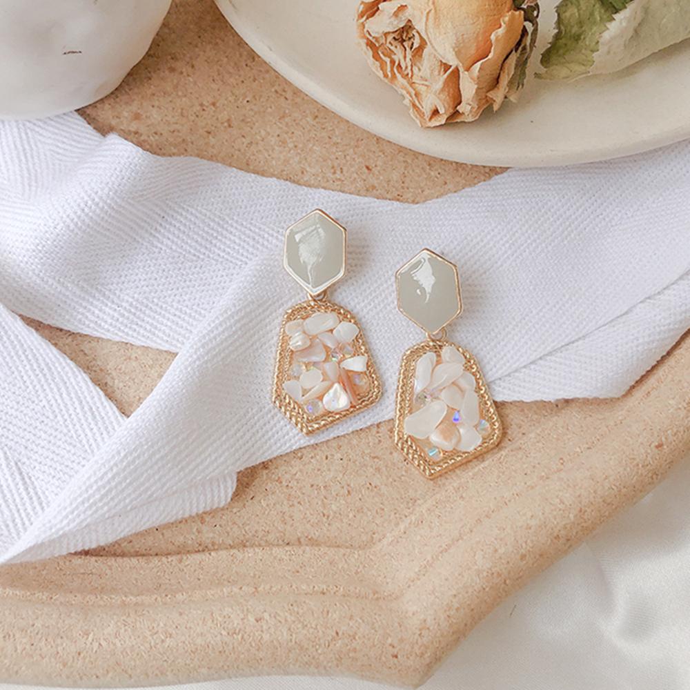 Preva Earring Hadiah Couple Anting Putih Mawar Tulip Aksesoris Mewah