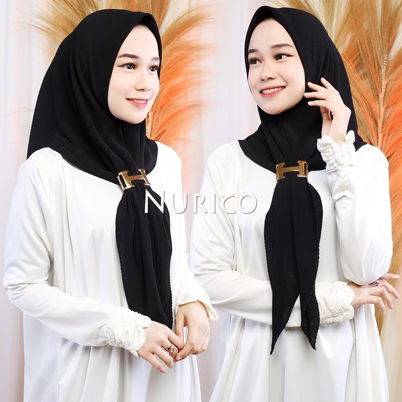 segi empat ring plisket  cantik