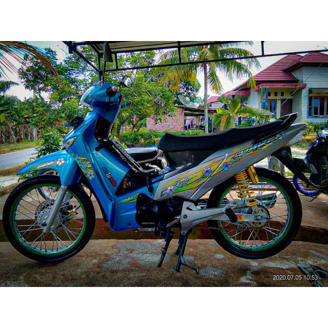 Striping Supra 110 - 125 Wave Flower Transparan Hologram