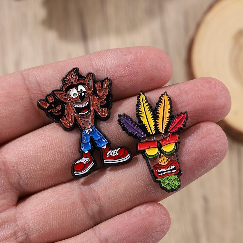 Bros Pin Enamel Desain Video Game Bandicoot Woah Aku Honest Adventure Gaya Retro