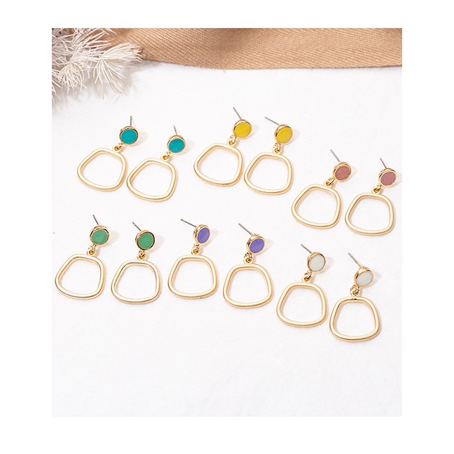 LRC Anting Tusuk Fashion White Geometric Square Contrast Earrings F5446X