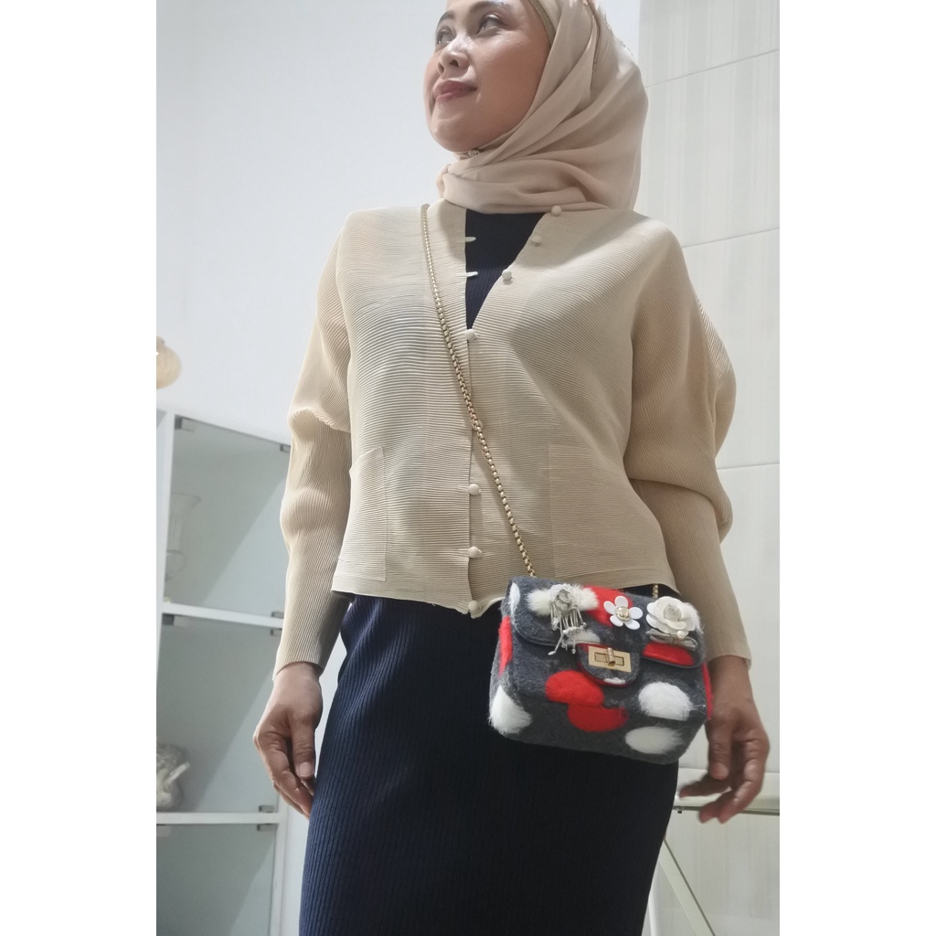 Pleats top Atasan Plisket Alamanda Blouse