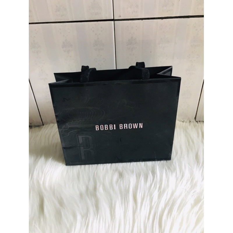 

paper bag bobbi brown