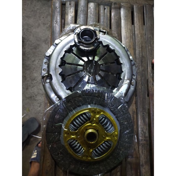 KAMPAS KOPLING AVANZA