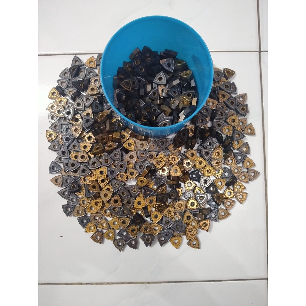 Insert Bekas WNMG 04/08/12/16 untuk bubut (Betel Bubut) - Bekas CNC Bubut