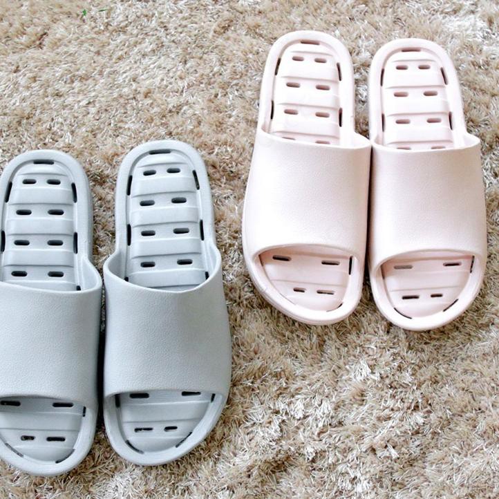 ► [UOOK] Sandal Karet Pria Wanita Sandal Rumah Toilet Slipper Kamar Mandi Anti Air Anti Selip MC-039
