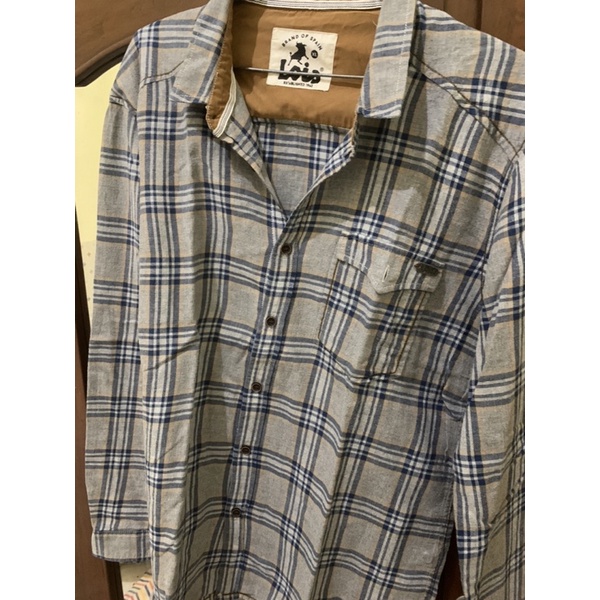 kemeja lengan panjang cowok lois