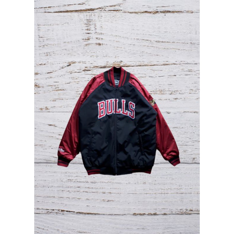 VARSITY BULLS NEW ERA