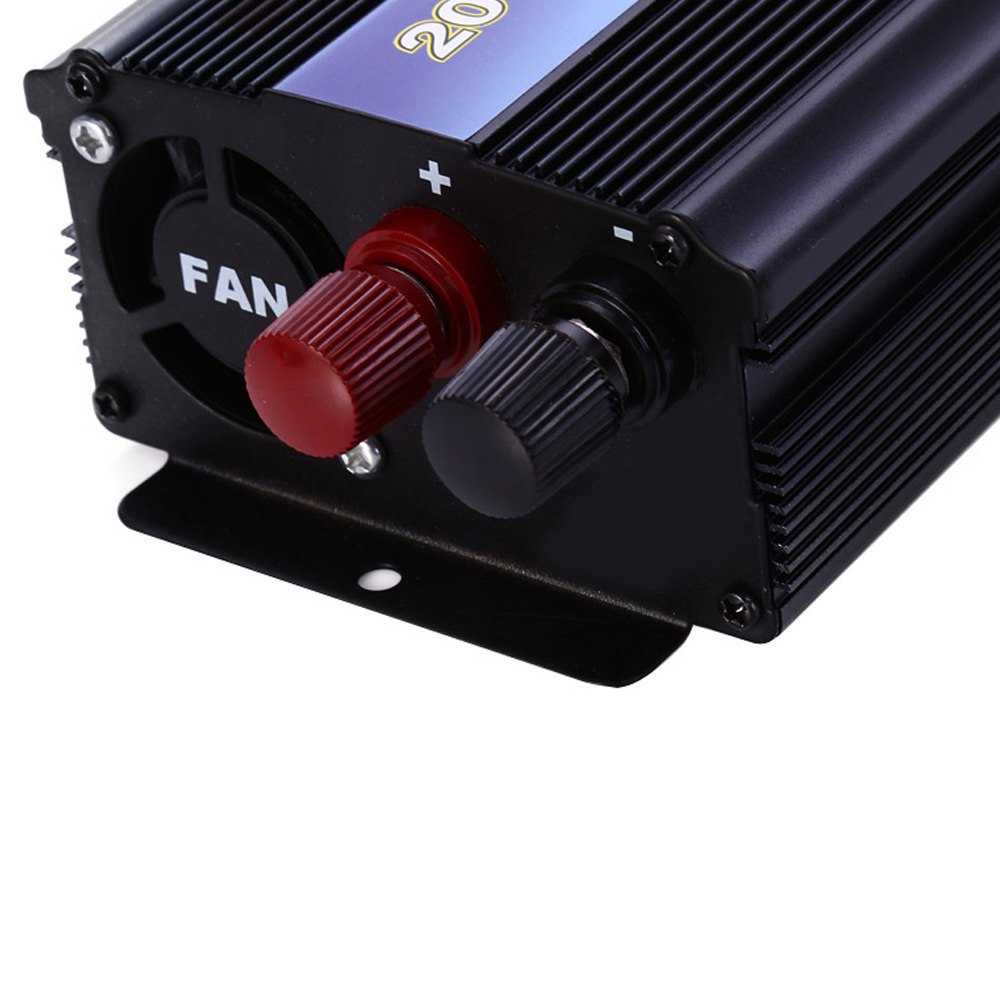 Taffware Rectangle Car Inverter DC 12Volts to AC 220V 2000Watt - PI-Hitam