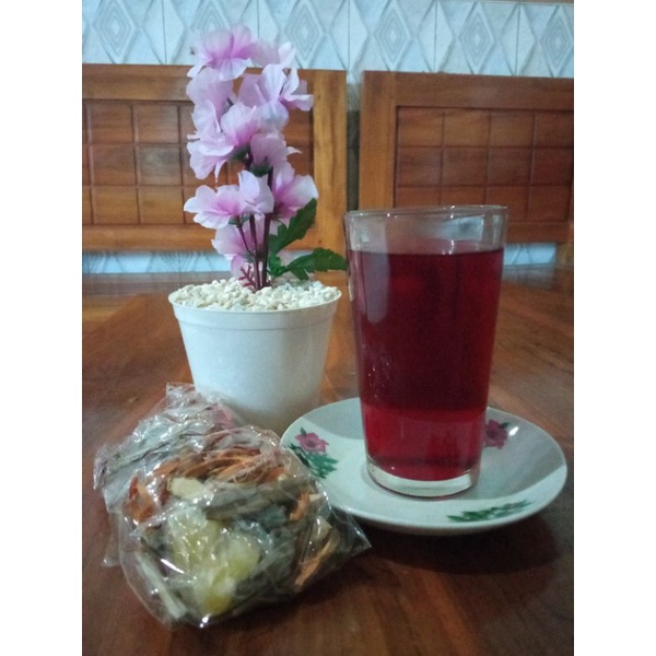 

wedang uwuh khas jogja