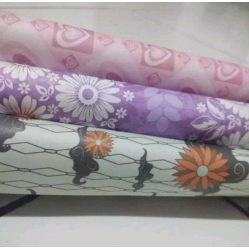 

KERTAS KADO
