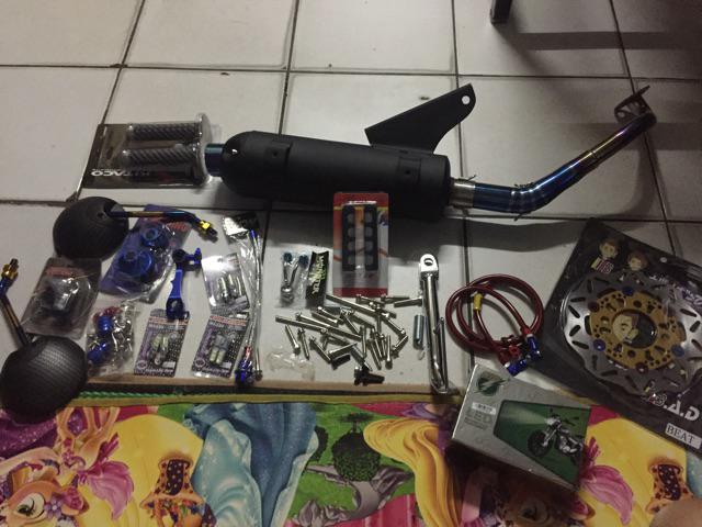 Gantungan Barang Playboy