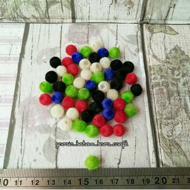 Bola Beludru 8mm (isi +- 90pcs)