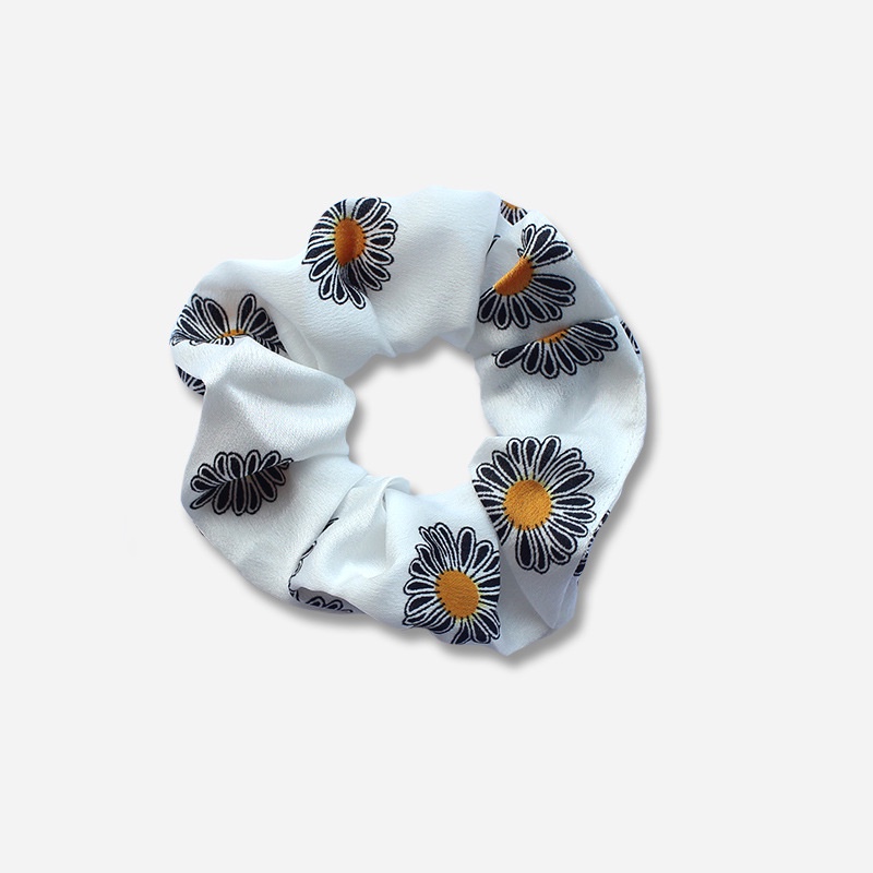 scrunchie satin/ikat rambut scrunchie/Ikat rambut Daisy/Ikat Rambut Wanita/ikat rambut korea//cepol jilbab scrunchie/Ikat Kepala/aksesoris rambut/pita rambut