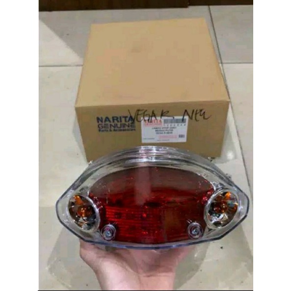 LAMPU STOP BELAKANG STOP LAMP ASSY VEGA R NEW MERAH PUTIH