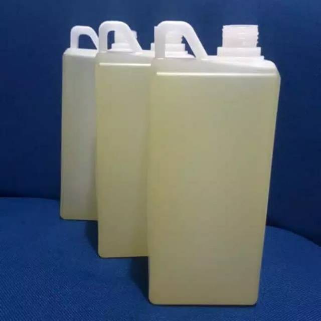 

Minyak Sereh Murni 1 liter