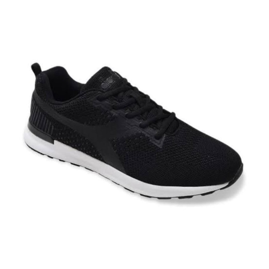 Diadora Valerio Black. DIACA90905BK. Sepatu Pria Original