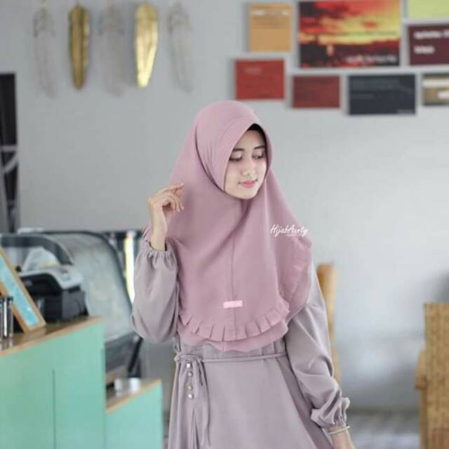 Salsa by aunty hijab