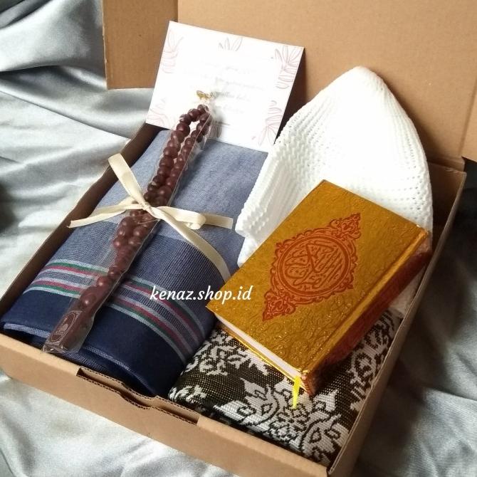 

Premium Product!!! Hampers Untuk Cowok Hadiah Paket Ibadah Kado Wisuda Hadiah Ulang Tahun - Paling Dicari