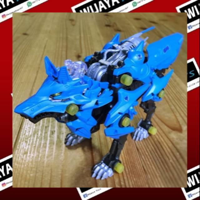 Zoids wild ZW16 Hunter Wolf