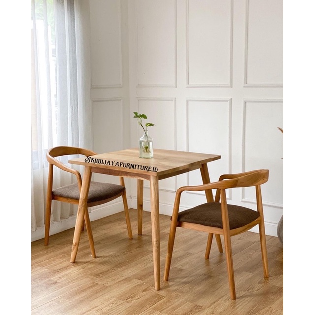 set meja kursi makan minimalis   set meja kursi cafe kayu jati   meja makan kayu jati selly   kursi 