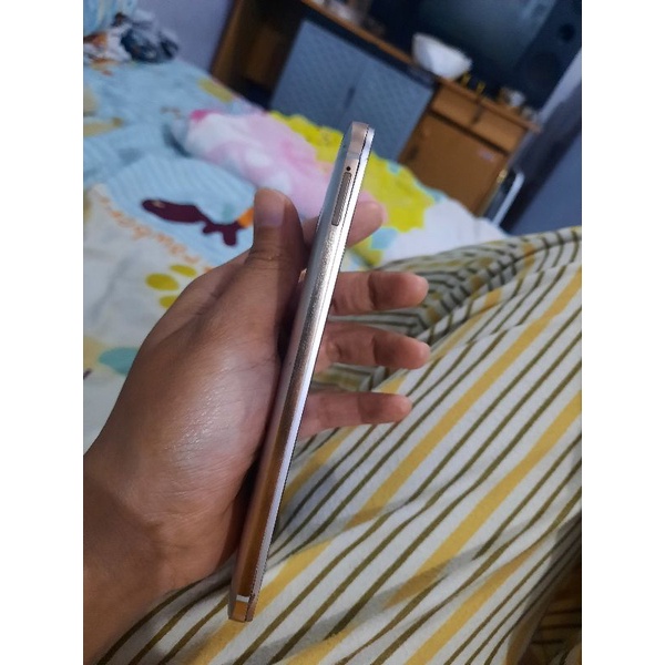 htc one M9/hp second