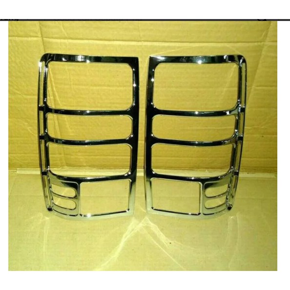 Garnish List Lampu Belakang mobil  Kijang Grand
