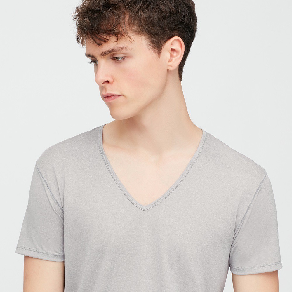 UNIQLO AIRISM T-SHIRT V NECK LENGAN PENDEK PRIA KAOS COWO UNIQO AIRISM
