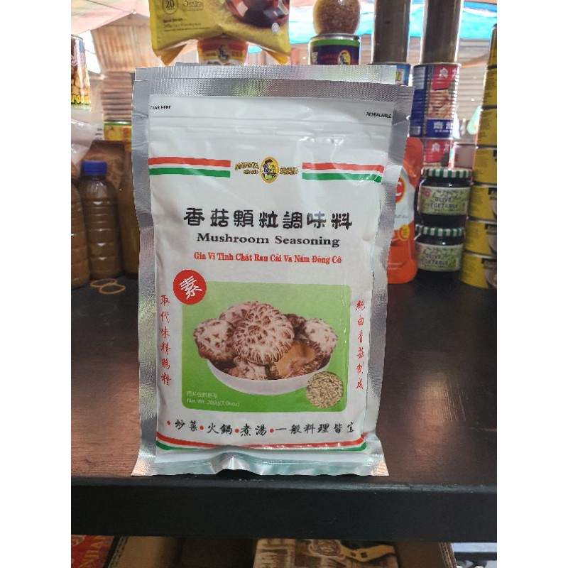 

200g Mamata Brand Mushroom Seasoning / Kaldu Rasa Jamur Mokoceng Vegetarian Vegan.