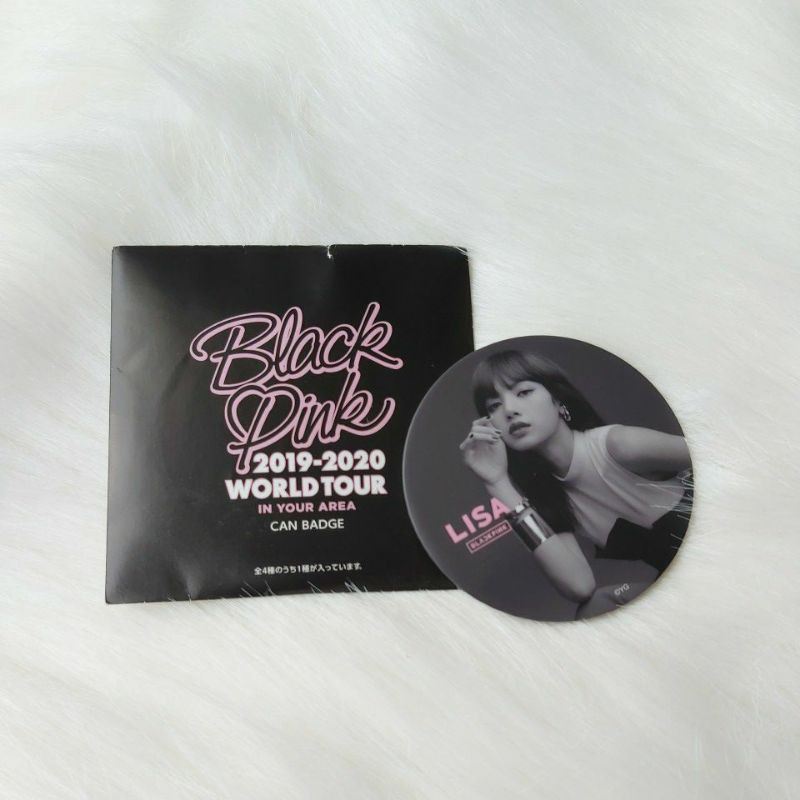 BLACKPINK LISA JAPAN GOODS PIN BADGE
