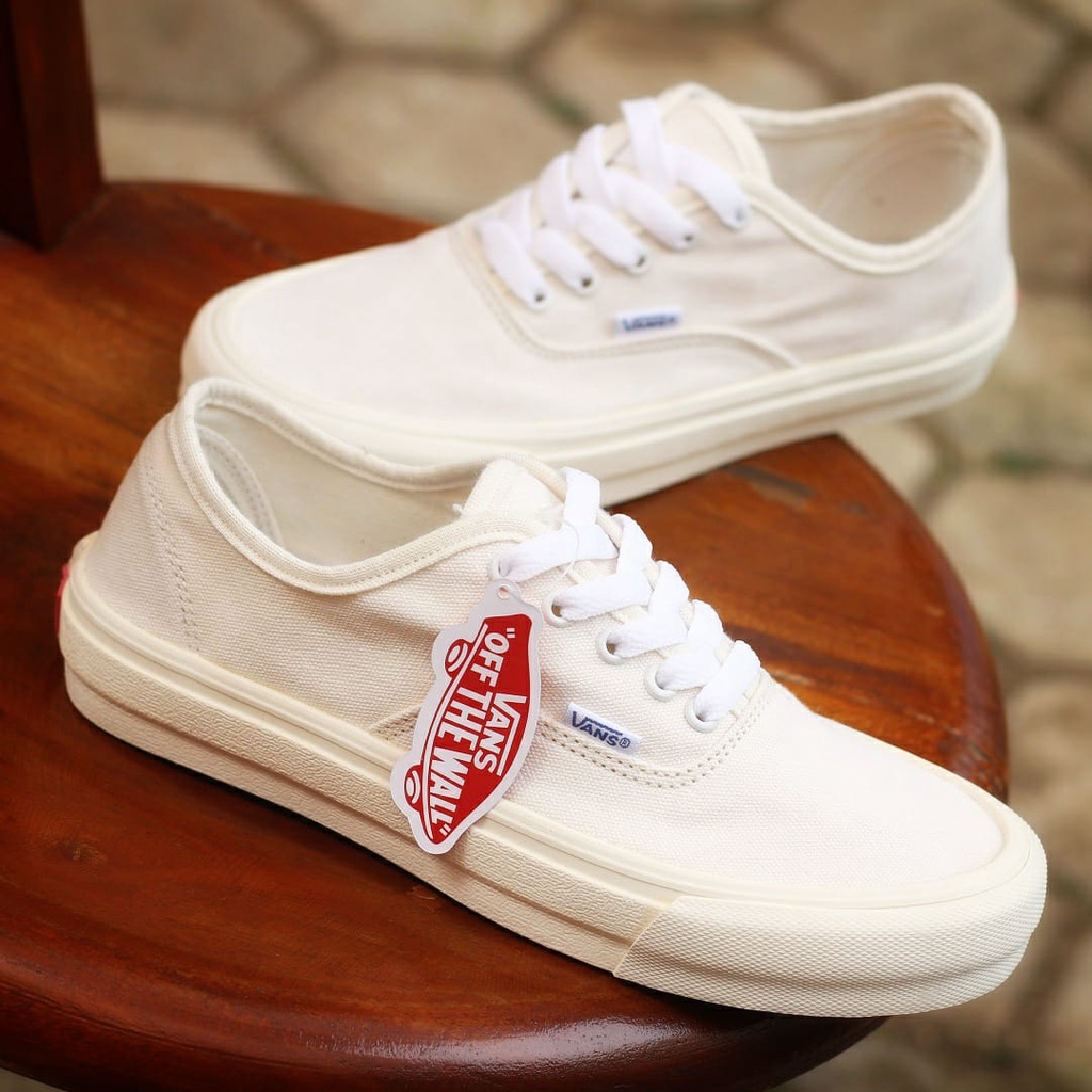 PROMO Vans Authentic OG Warna Krem, Sepatu Sneakers Wanita dan Pria yang ingin bergaya Casual