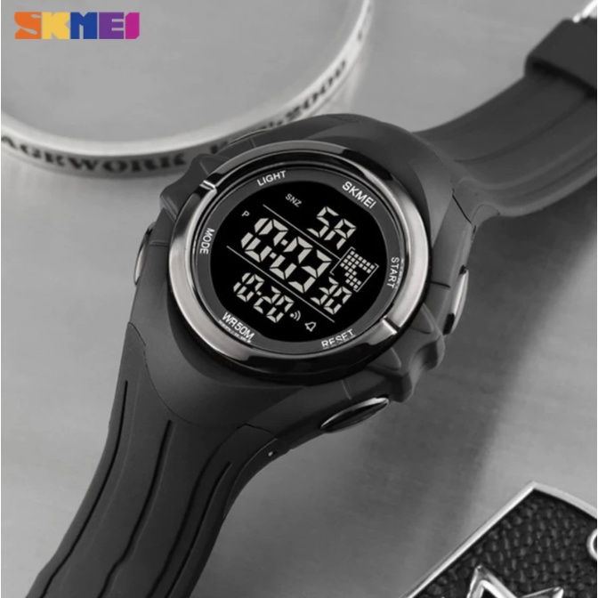 Jam Tangan Digital Sports Pria SKMEI 1790 Rubber Strap Anti Air 30 Meter