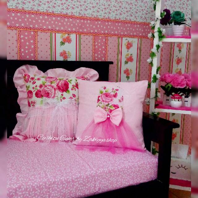 Sarung Bantal Shabby