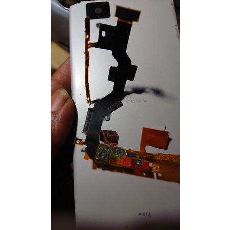 flaxibel on of fujitsu f02g